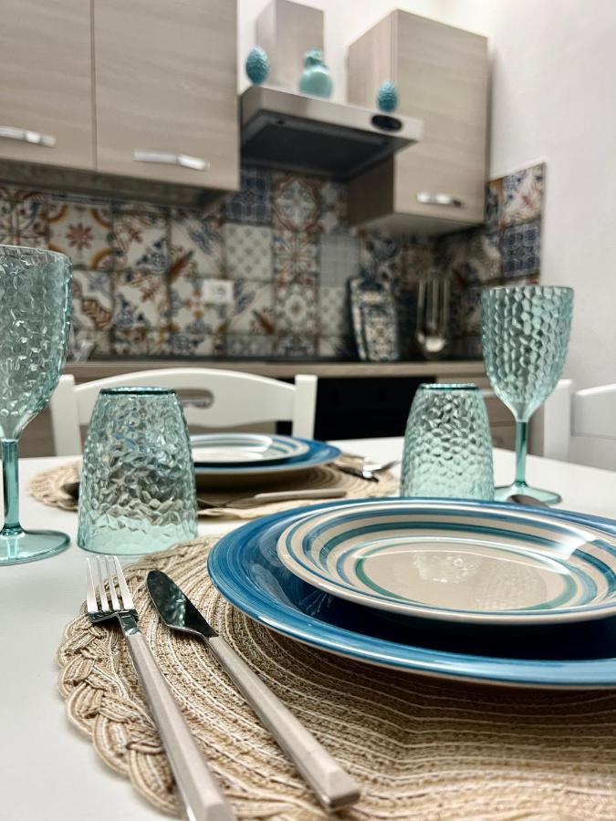 Dimora Il Fico D'India Apartment มันเฟรโดเนีย ภายนอก รูปภาพ
